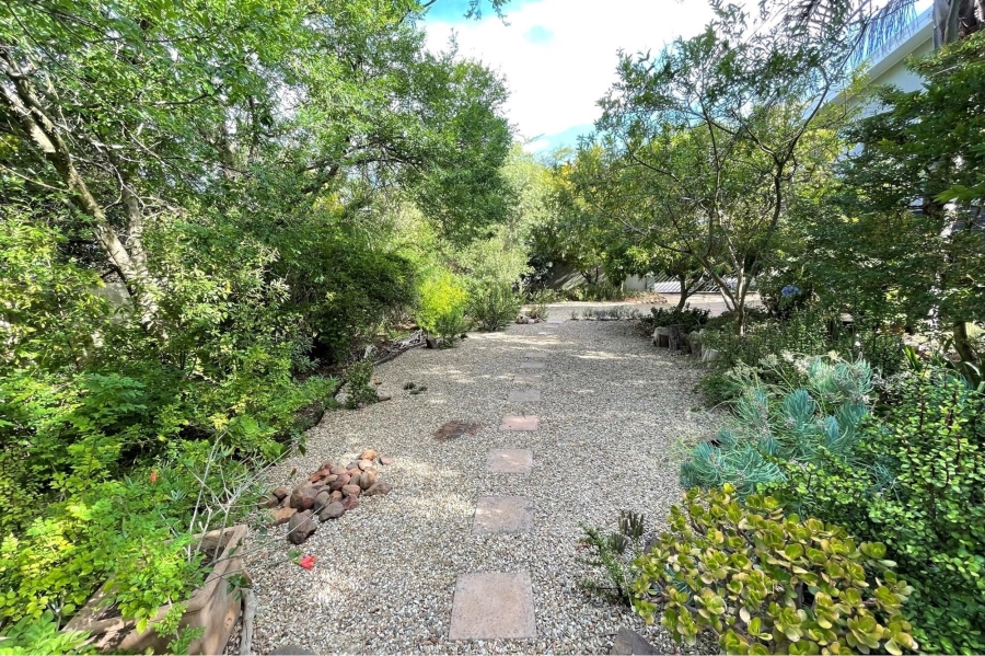To Let 3 Bedroom Property for Rent in Durbell Western Cape